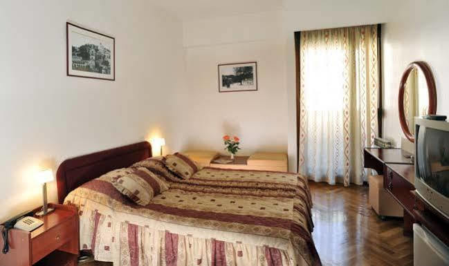 Hotel Grand Cetinje Eksteriør billede