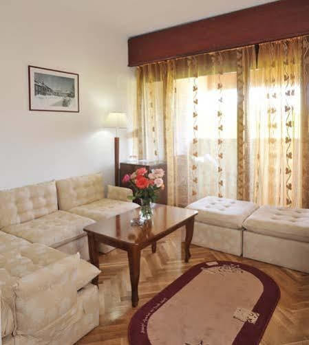 Hotel Grand Cetinje Eksteriør billede